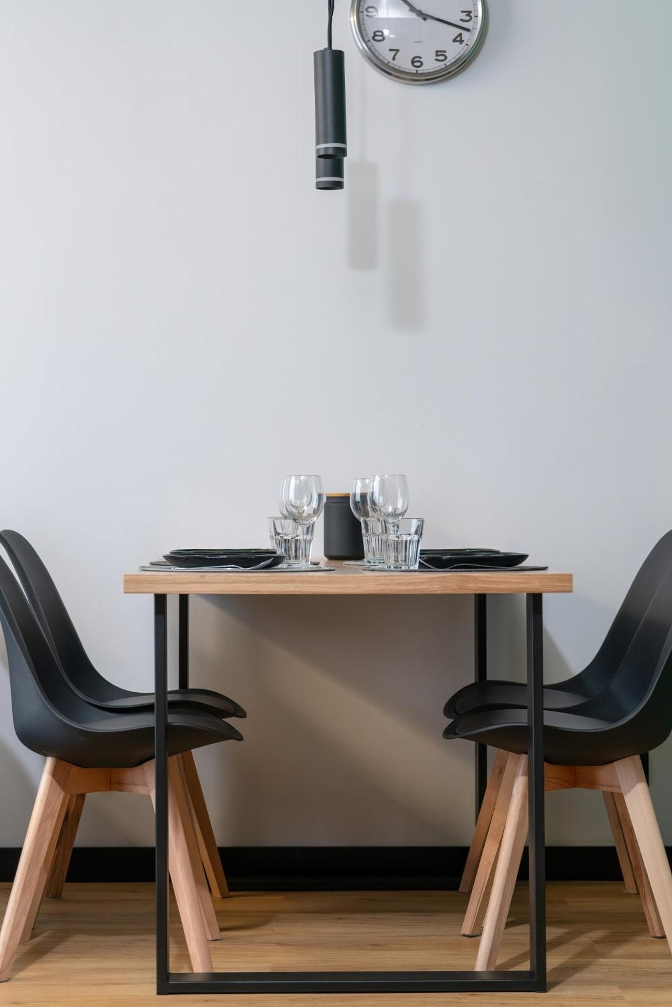 New Wagrowska With 2 Free Parking Places And Balcony In By Renters